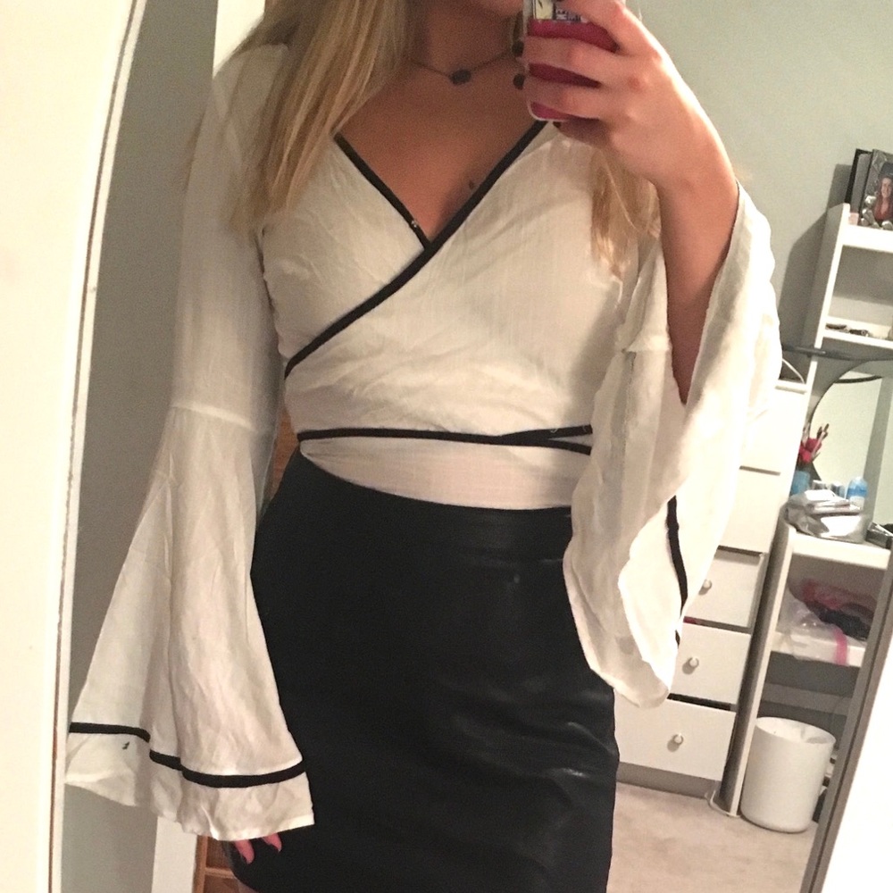 Lulus Black & White Tie Front Wrap Top